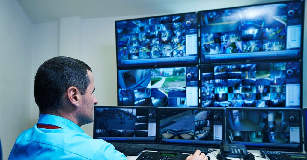 Monitoramento Eficiente_ Dicas para Aproveitar ao Máximo Suas Câmeras de Segurança